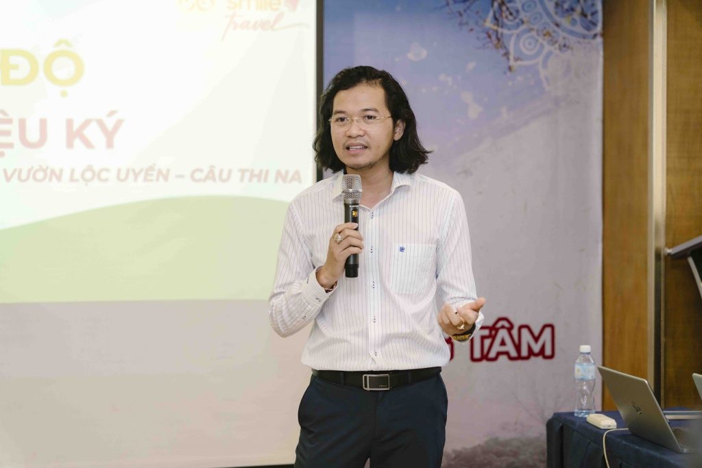 Ông Nguyễn Trần Hoàng Phương chia sẻ tại buổi ra mắt thương hiệu du lịch mới